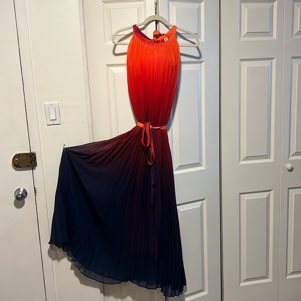 Pleated Ombre Maxi Dress in Red to Navy